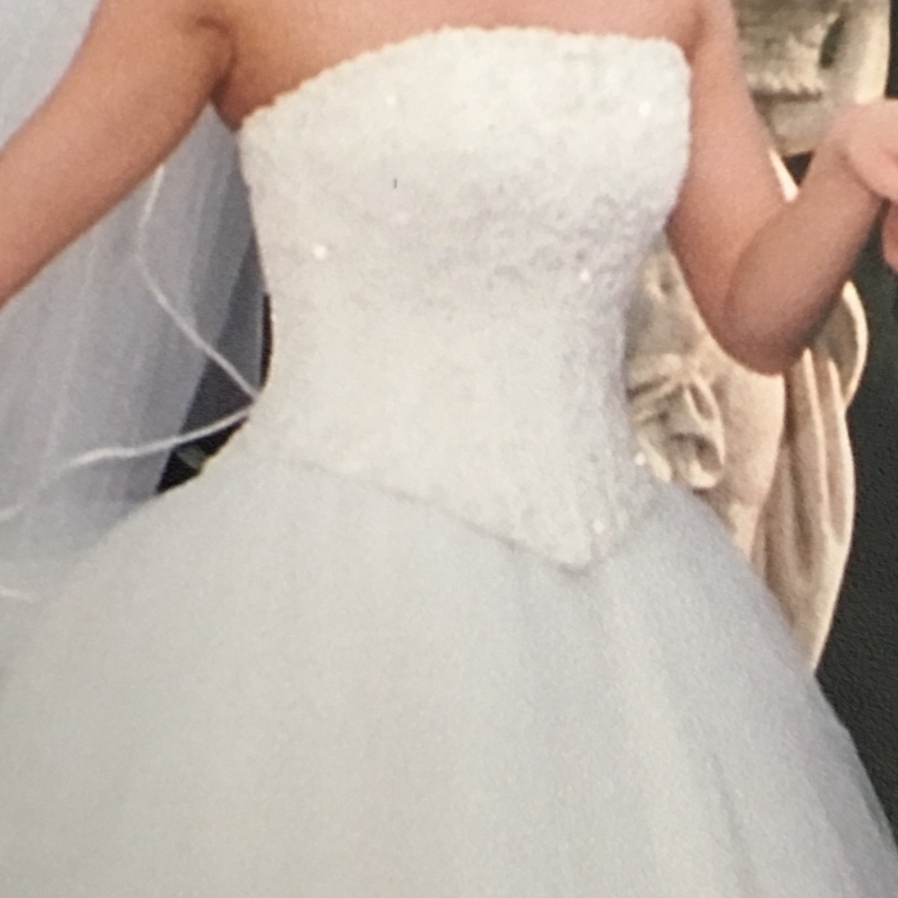 Wedding dress